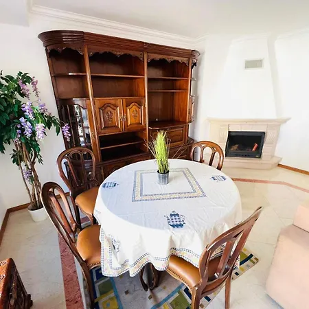 Appartement Luxury Spacious Flat Next Lisbon, Ideal For Tourists *