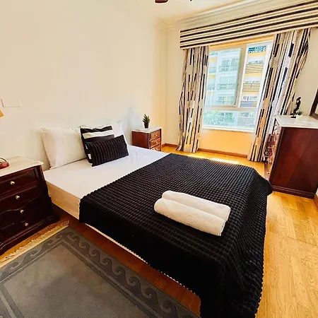 Luxury Spacious Flat Next Lisbon, Ideal For Tourists * Queluz