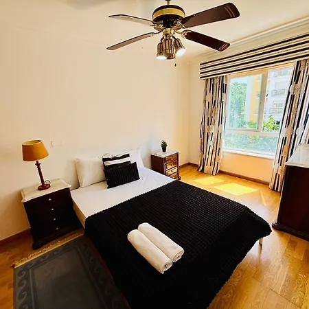 Appartement Luxury Spacious Flat Next Lisbon, Ideal For Tourists Queluz