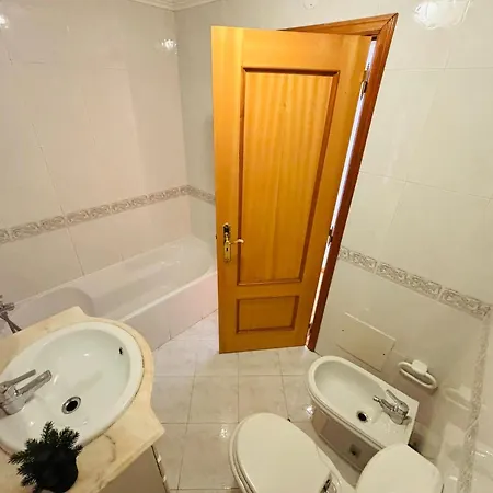 Luxury Spacious Flat Next Lisbon, Ideal For Tourists Appartement Queluz